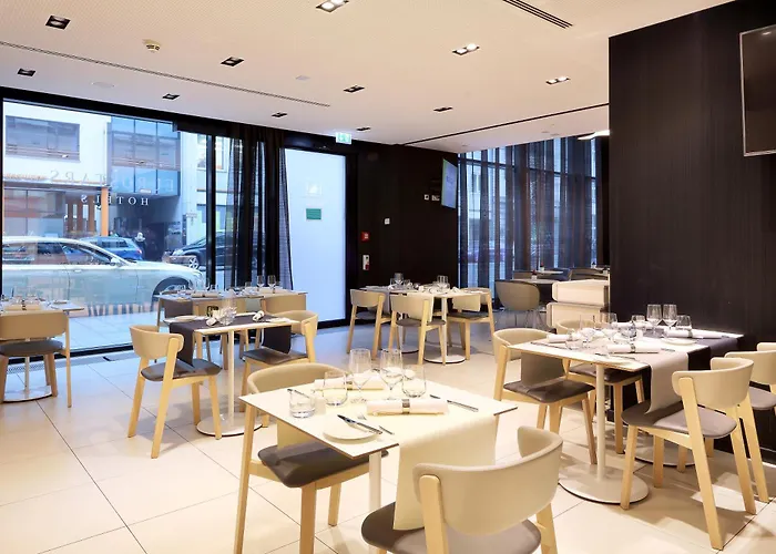 Eurostars Book Hotel