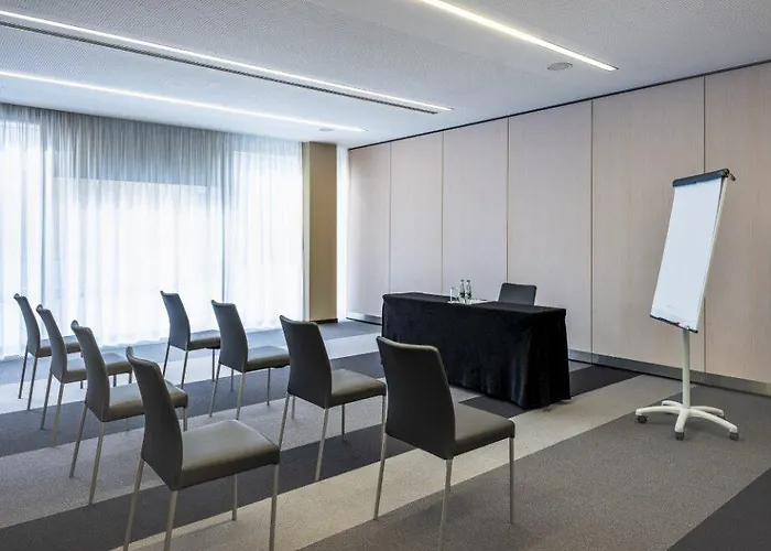 Eurostars Book Hotel 4*