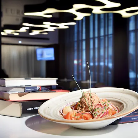 Hotell Eurostars Book 4*