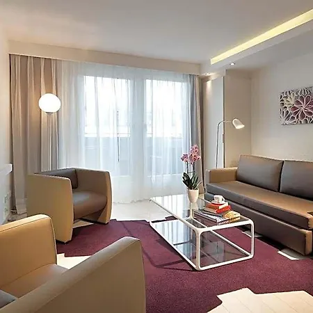 Eurostars Book Hotel 4*