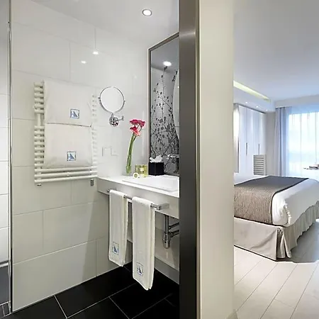 Eurostars Book Hotel 4*