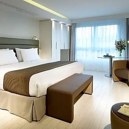 Eurostars Book 4* München