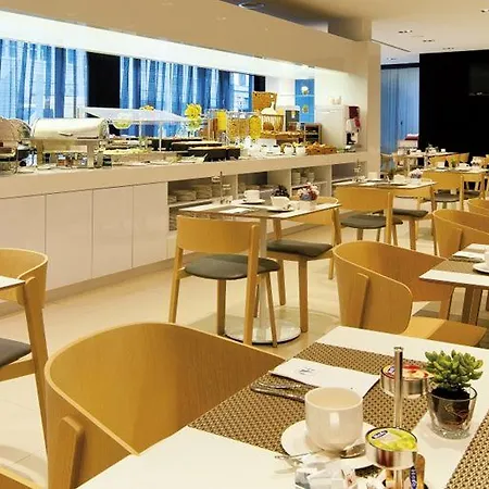 Eurostars Book 4* München