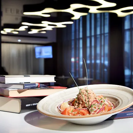 ホテル ユーロスターズ ブック 4*