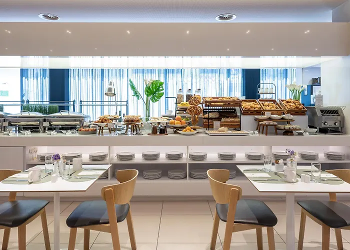 Eurostars Book Otel