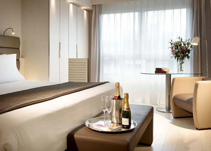 Hotel Eurostars Book